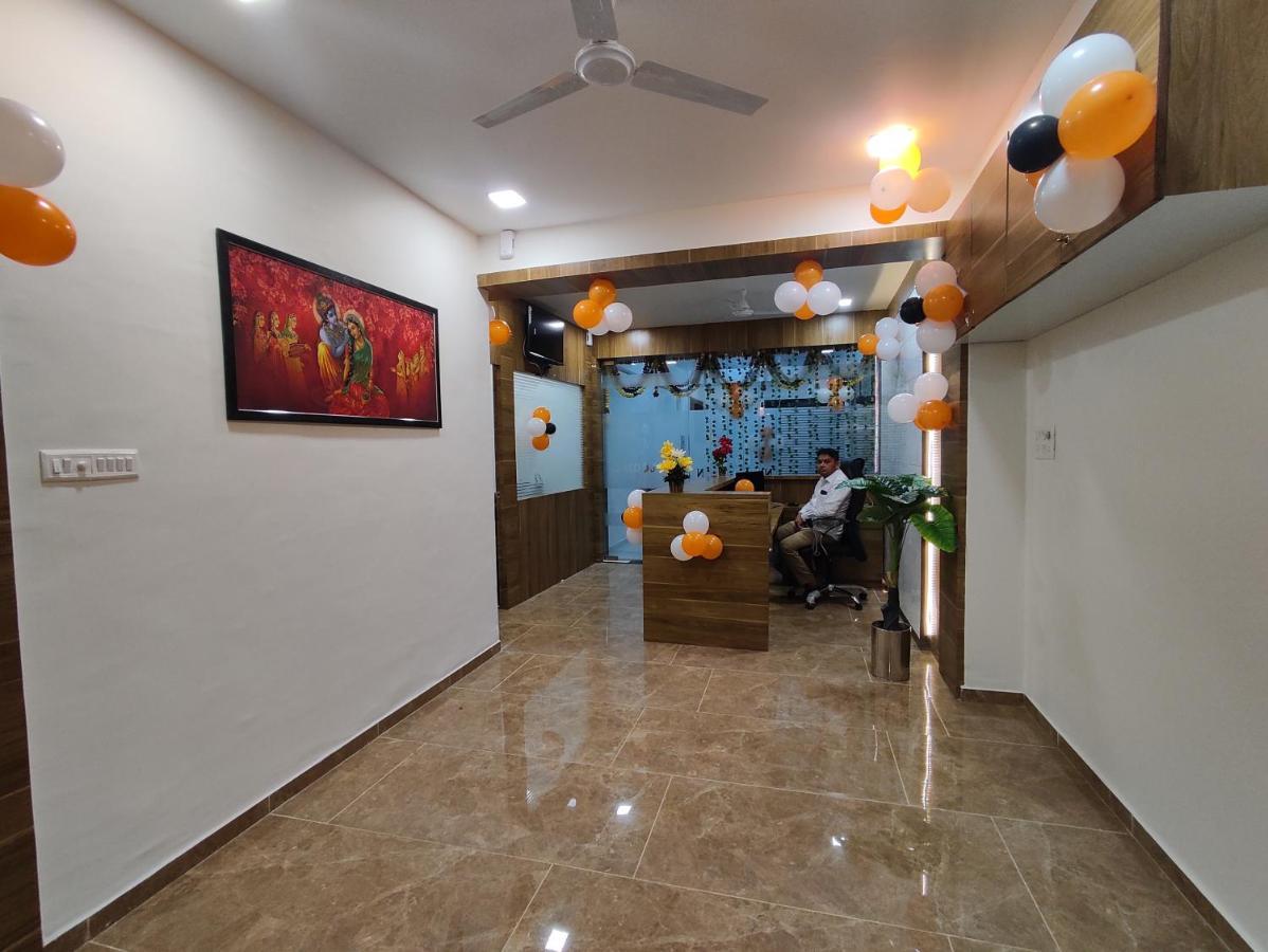 Ānand Hotel Newyork Inn מראה חיצוני תמונה