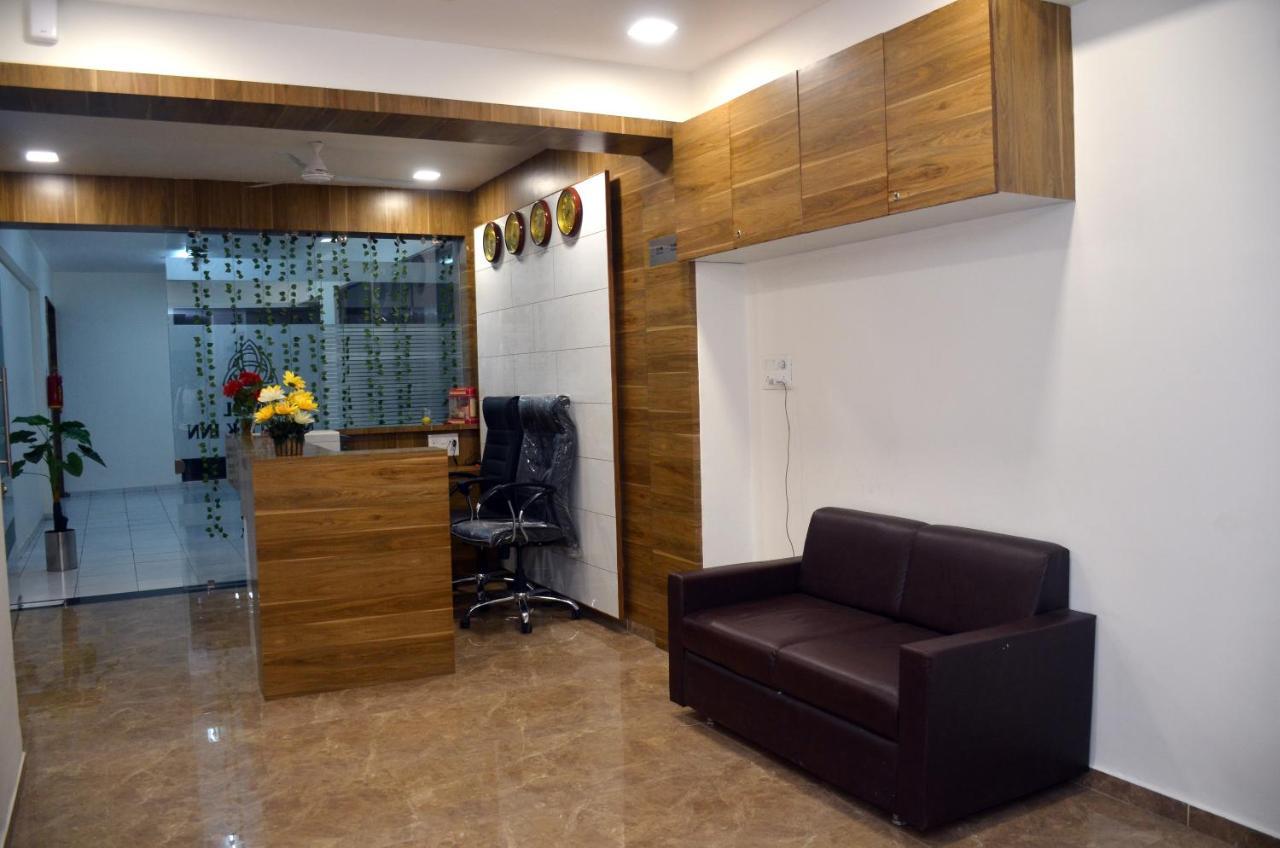 Ānand Hotel Newyork Inn מראה חיצוני תמונה