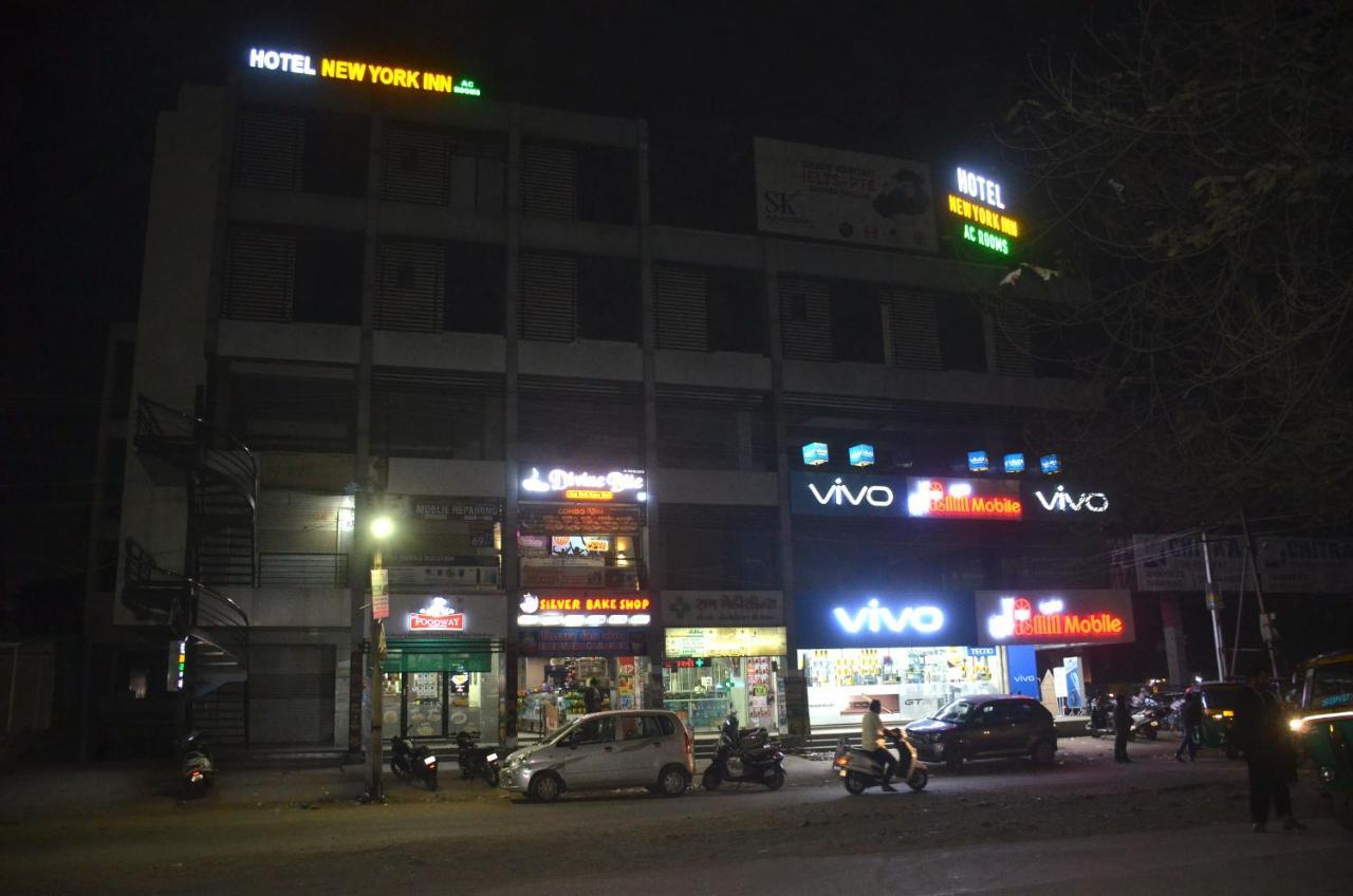 Ānand Hotel Newyork Inn מראה חיצוני תמונה